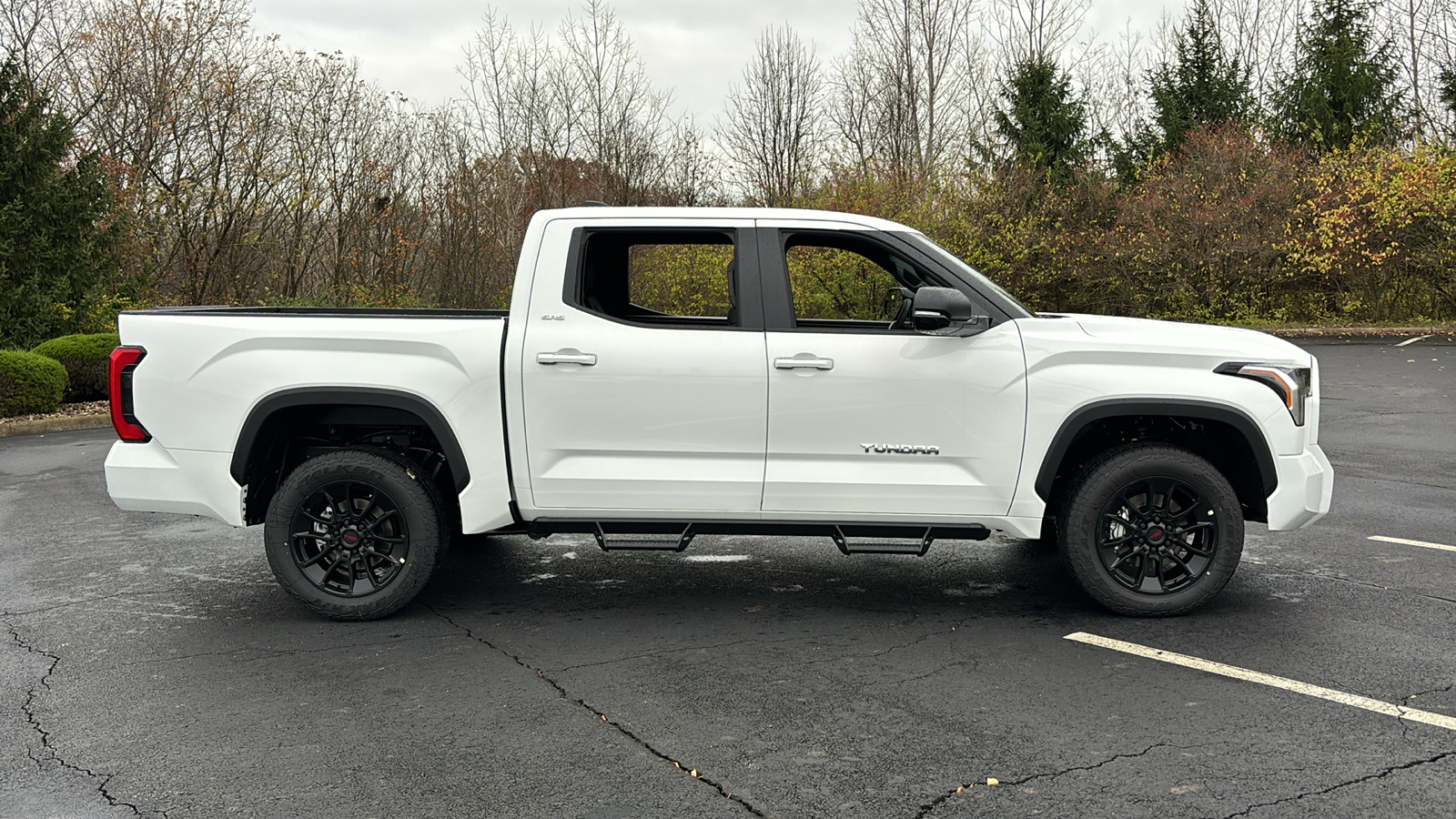 2025 Toyota Tundra 4WD SR5 3