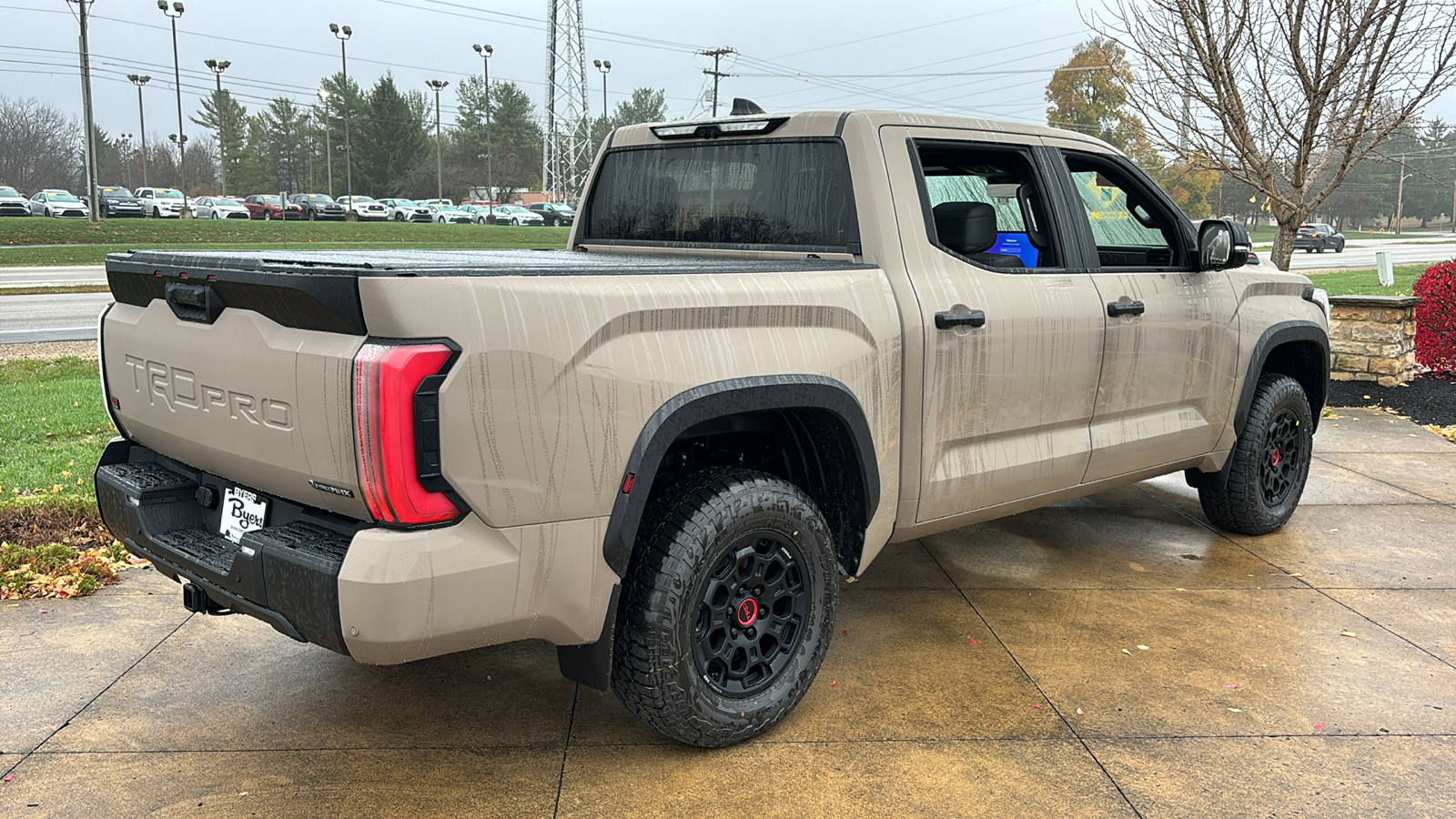 2025 Toyota Tundra 4WD TRD Pro Hybrid 10