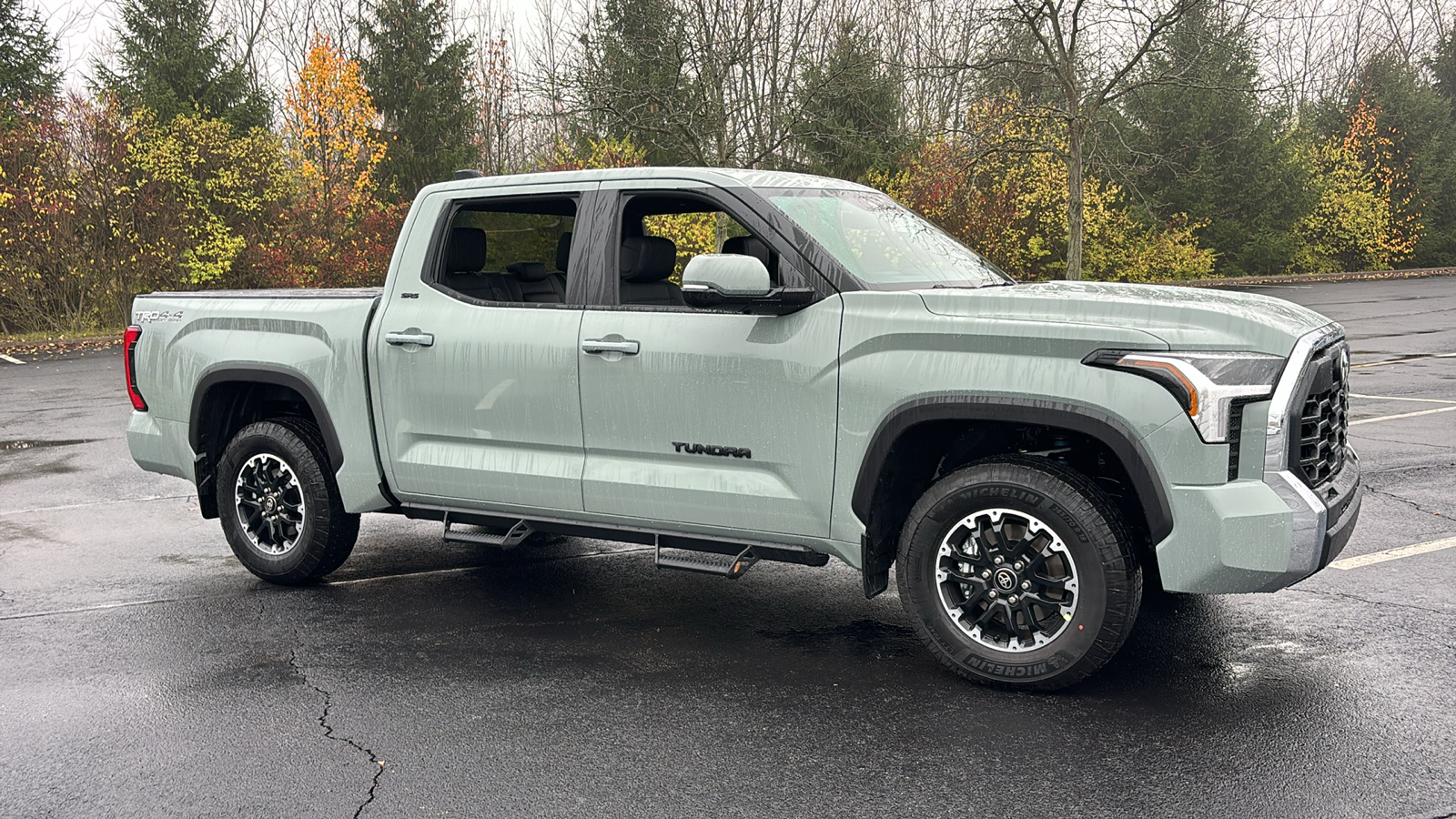 2025 Toyota Tundra 4WD SR5 2