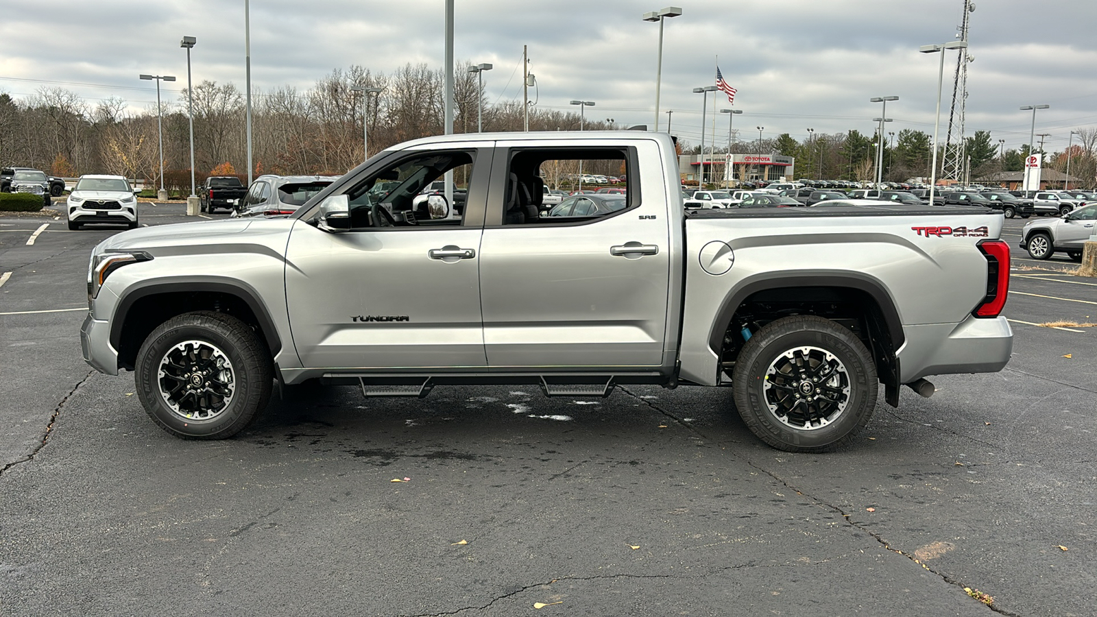 2025 Toyota Tundra 4WD SR5 15