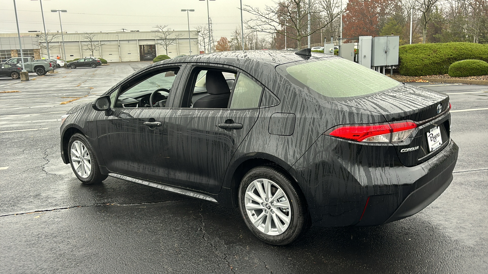 2025 Toyota Corolla Hybrid LE 12