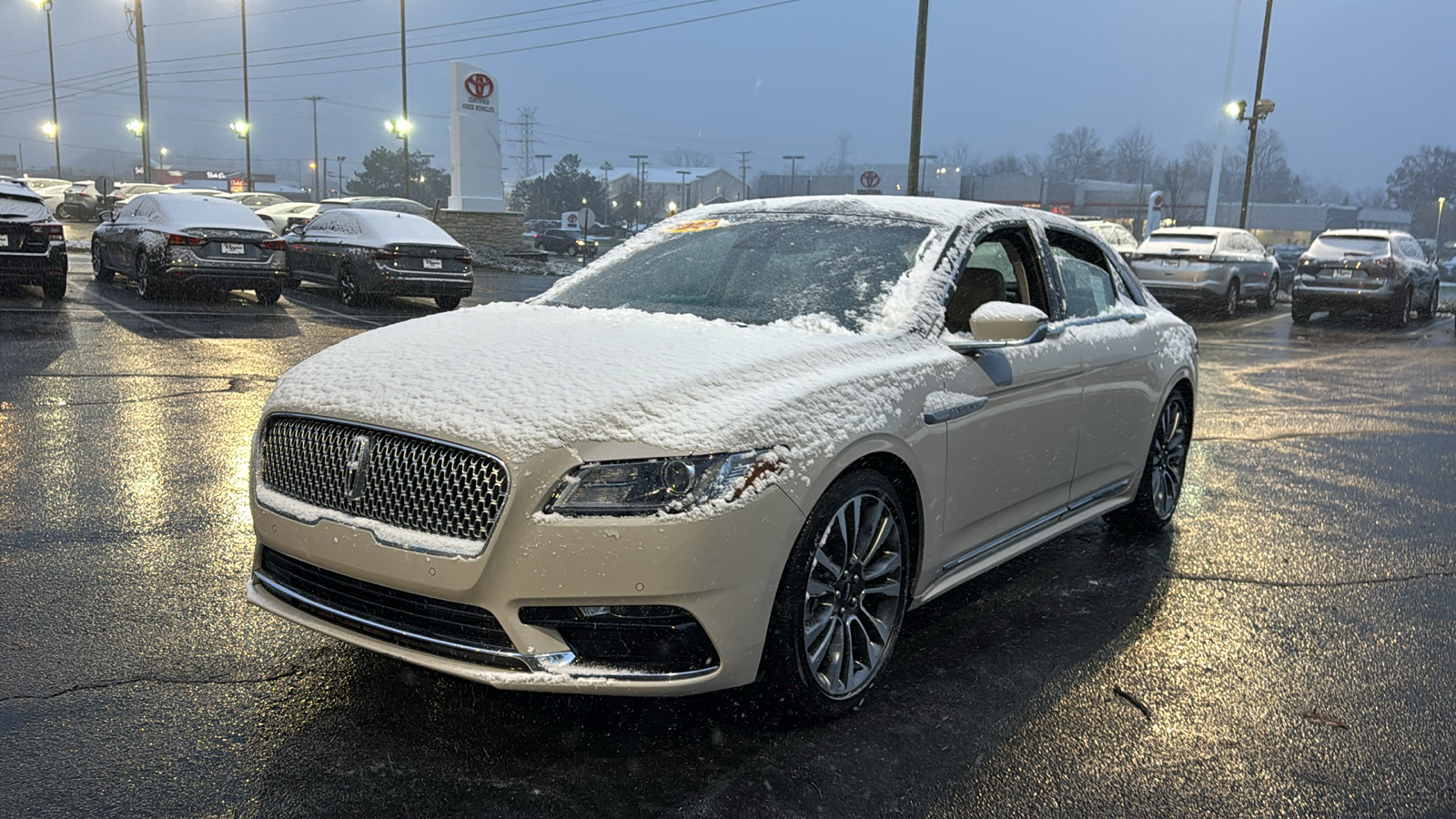 2020 Lincoln Continental Standard 10