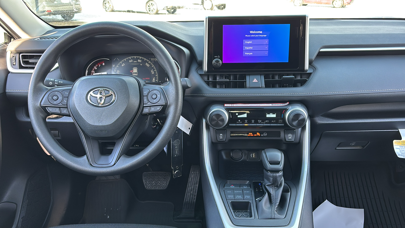 2025 Toyota RAV4 LE 17