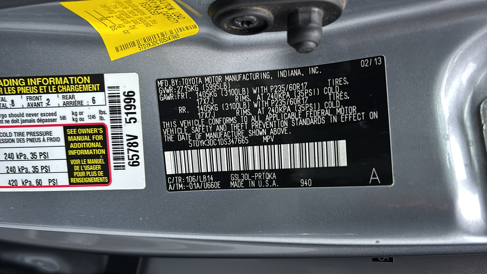 2013 Toyota Sienna XLE 34