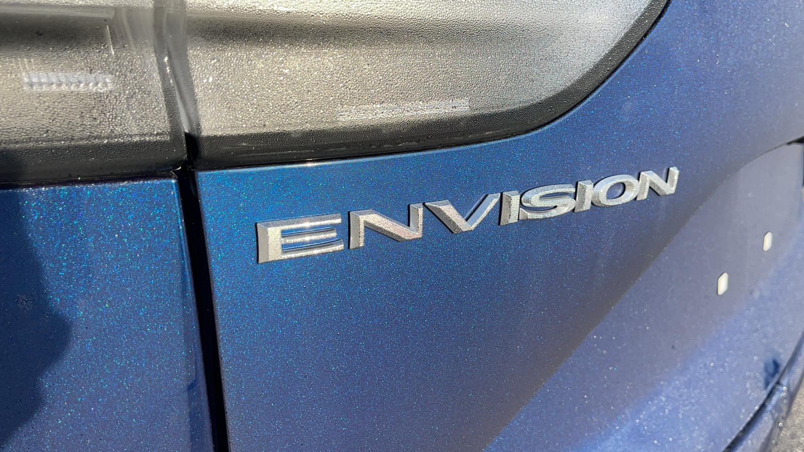 2022 Buick Envision Avenir 8