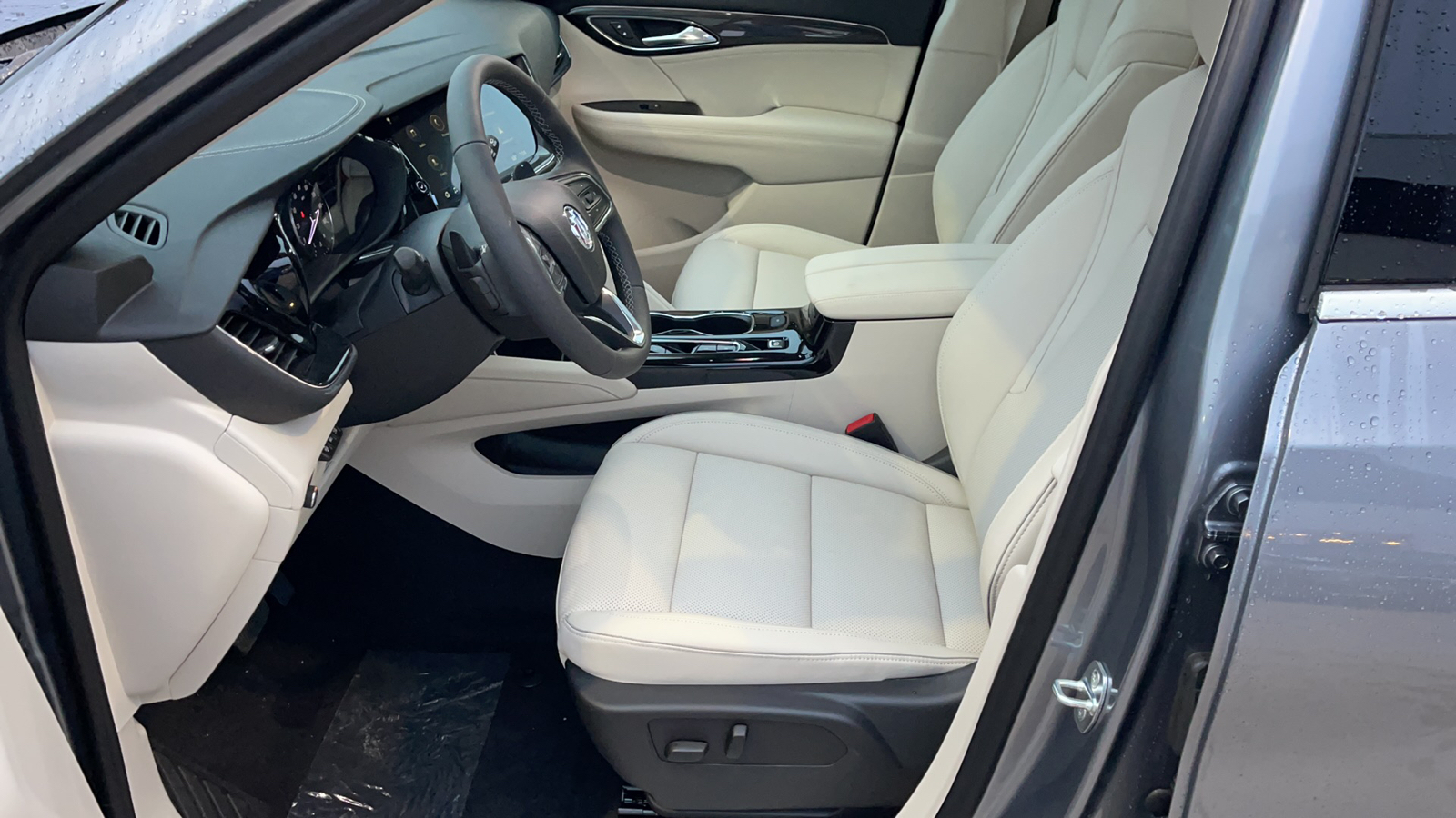 2022 Buick Envision Essence 17