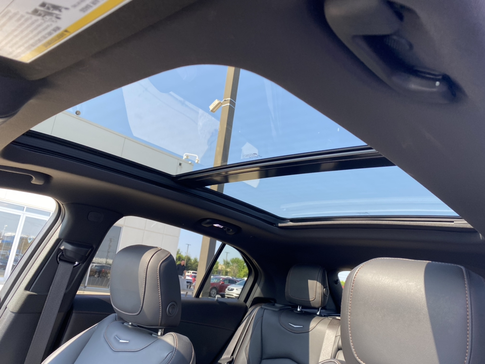 2019 Cadillac XT4 FWD Sport 8
