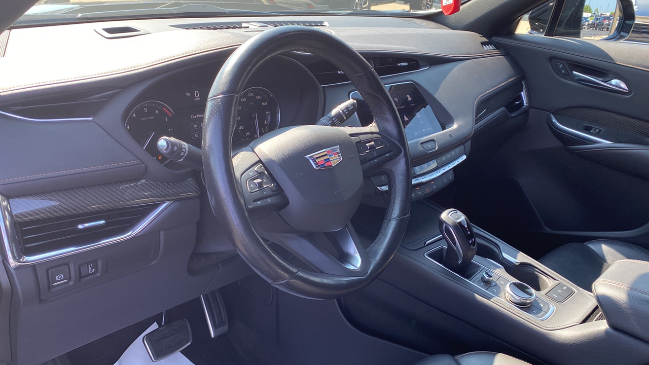 2019 Cadillac XT4 FWD Sport 15