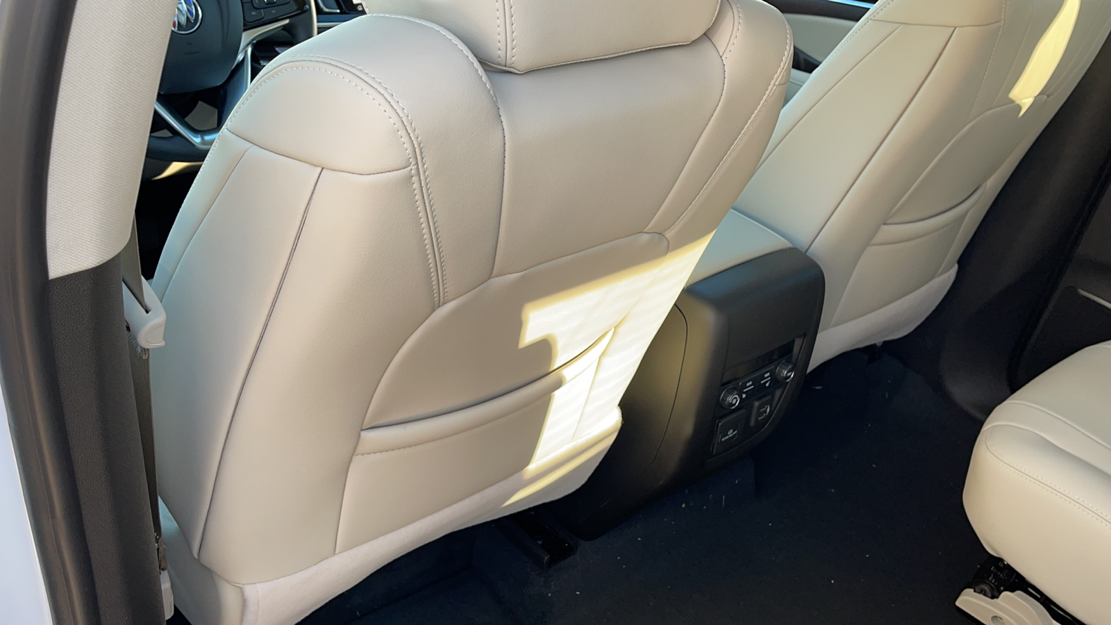 2022 Buick Enclave Premium 10
