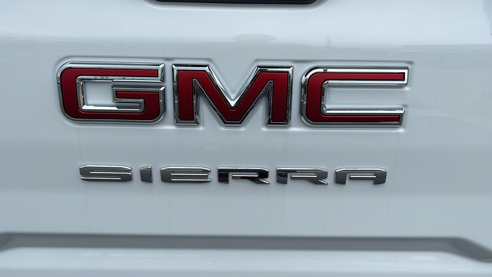 2024 GMC Sierra 2500HD Pro 13