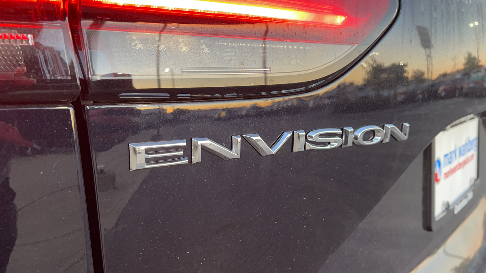 2021 Buick Envision Preferred 8
