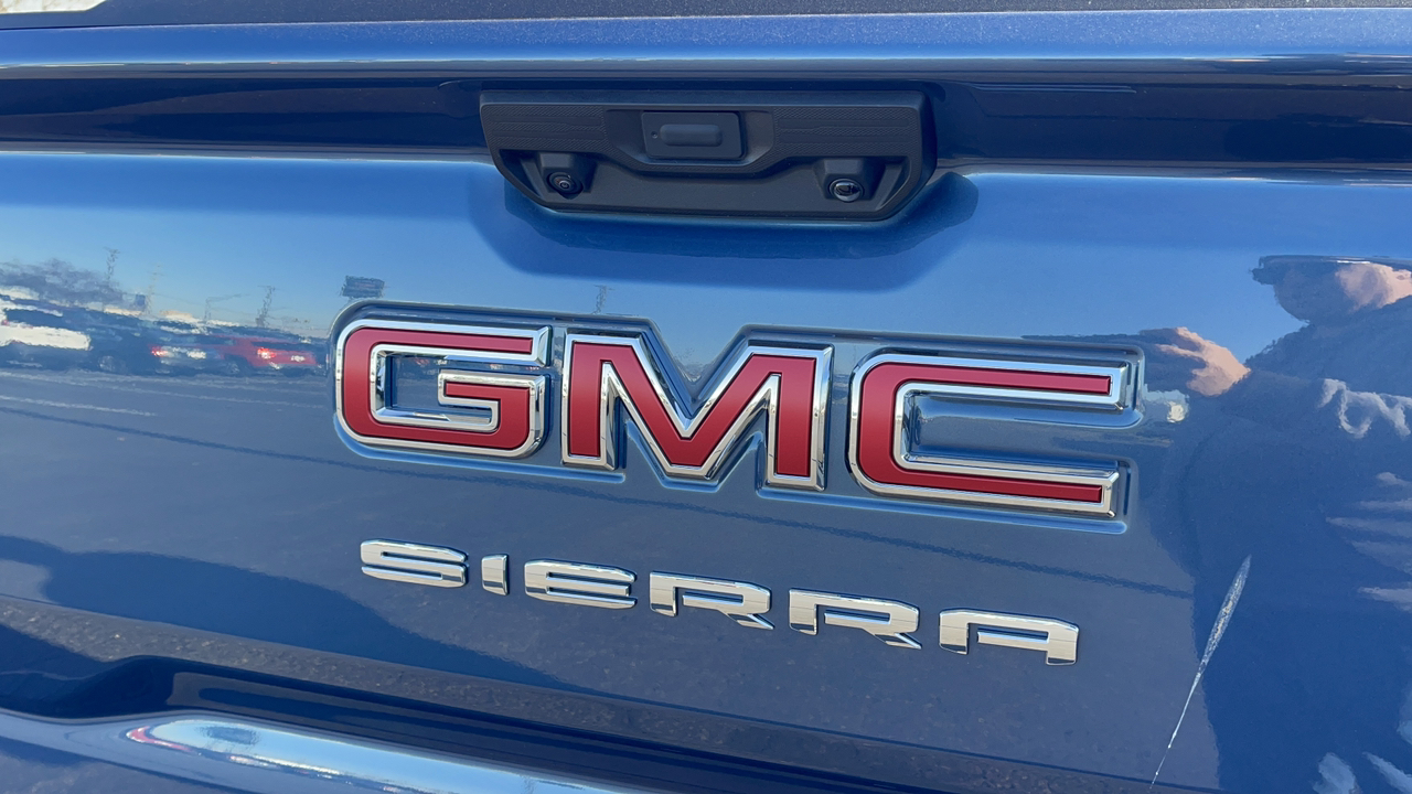 2024 GMC Sierra 1500 SLE 12