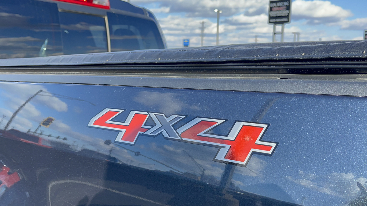 2019 Chevrolet Colorado 4WD LT 15