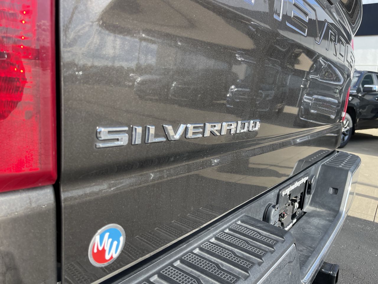 2021 Chevrolet Silverado 1500 LT 25