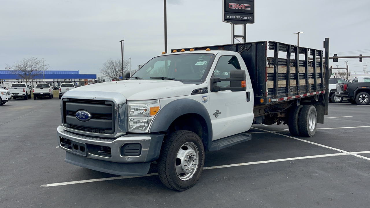 2016 Ford Super Duty F-550 DRW FLATBED WSIDES 32