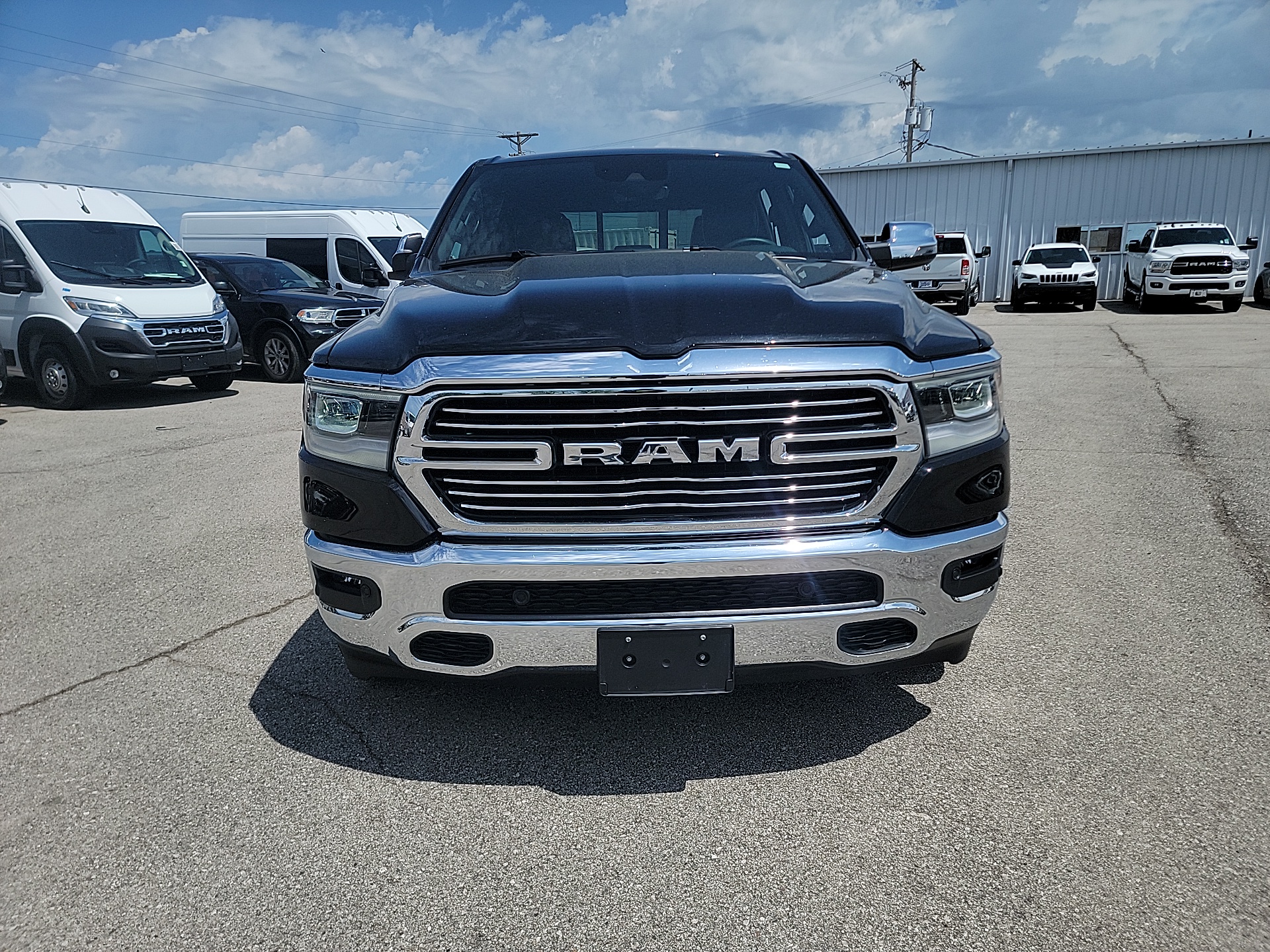 2023 Ram 1500 Laramie 2