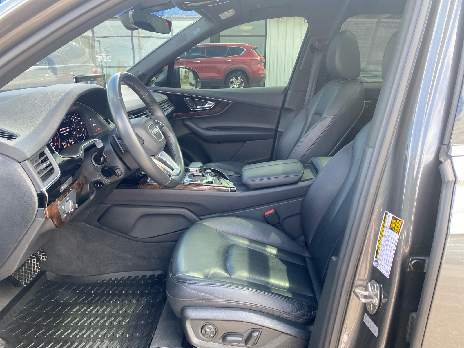 2019 Audi Q7 55 Premium Plus 29