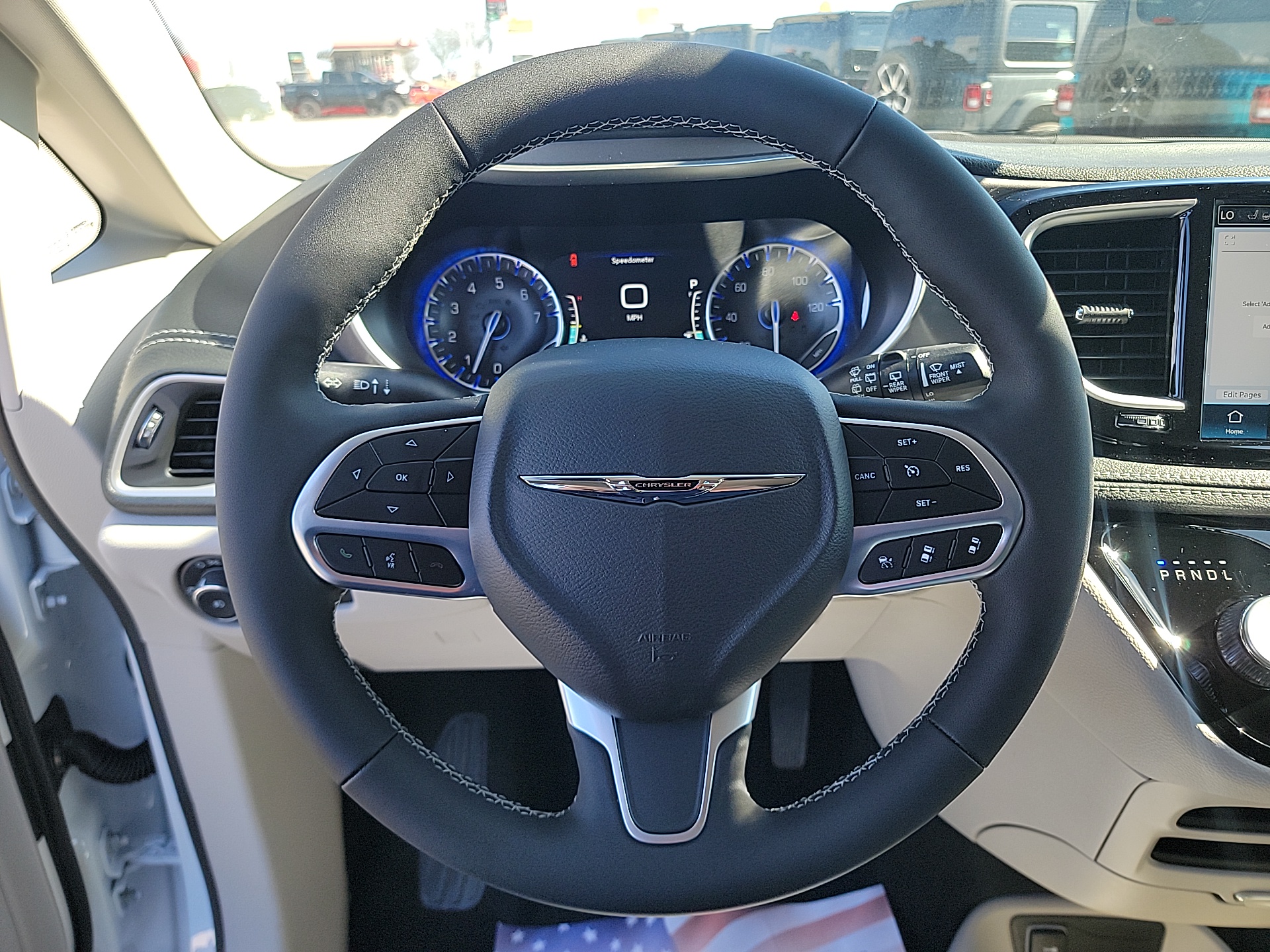 2024 Chrysler Pacifica Touring L 28