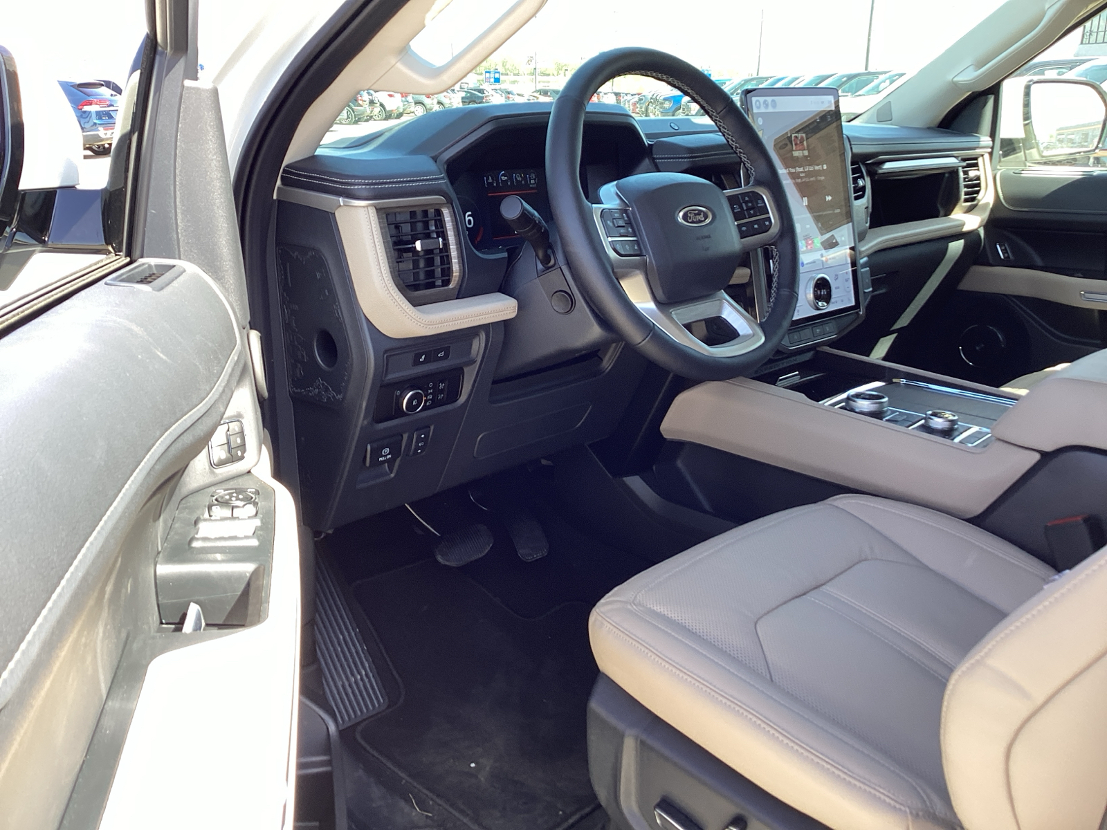 2024 Ford Expedition Max Limited 14