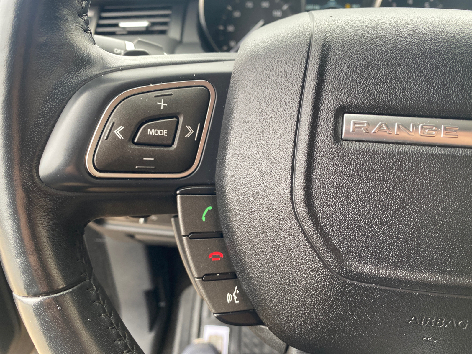 2019 Land Rover Range Rover Evoque SE 22