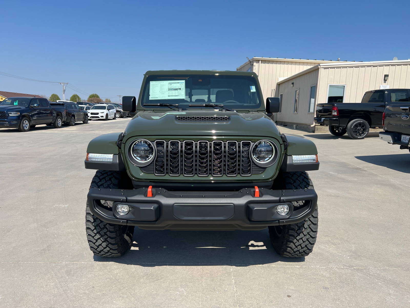 2024 Jeep Gladiator Mojave 2