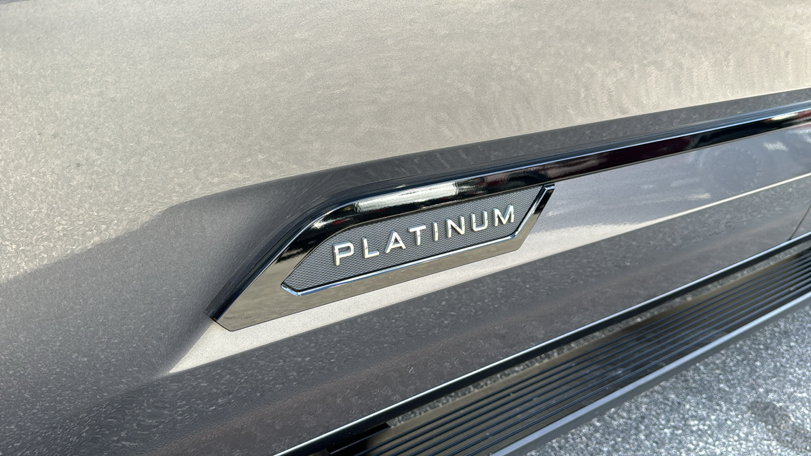 2023 Toyota Tundra Platinum 37