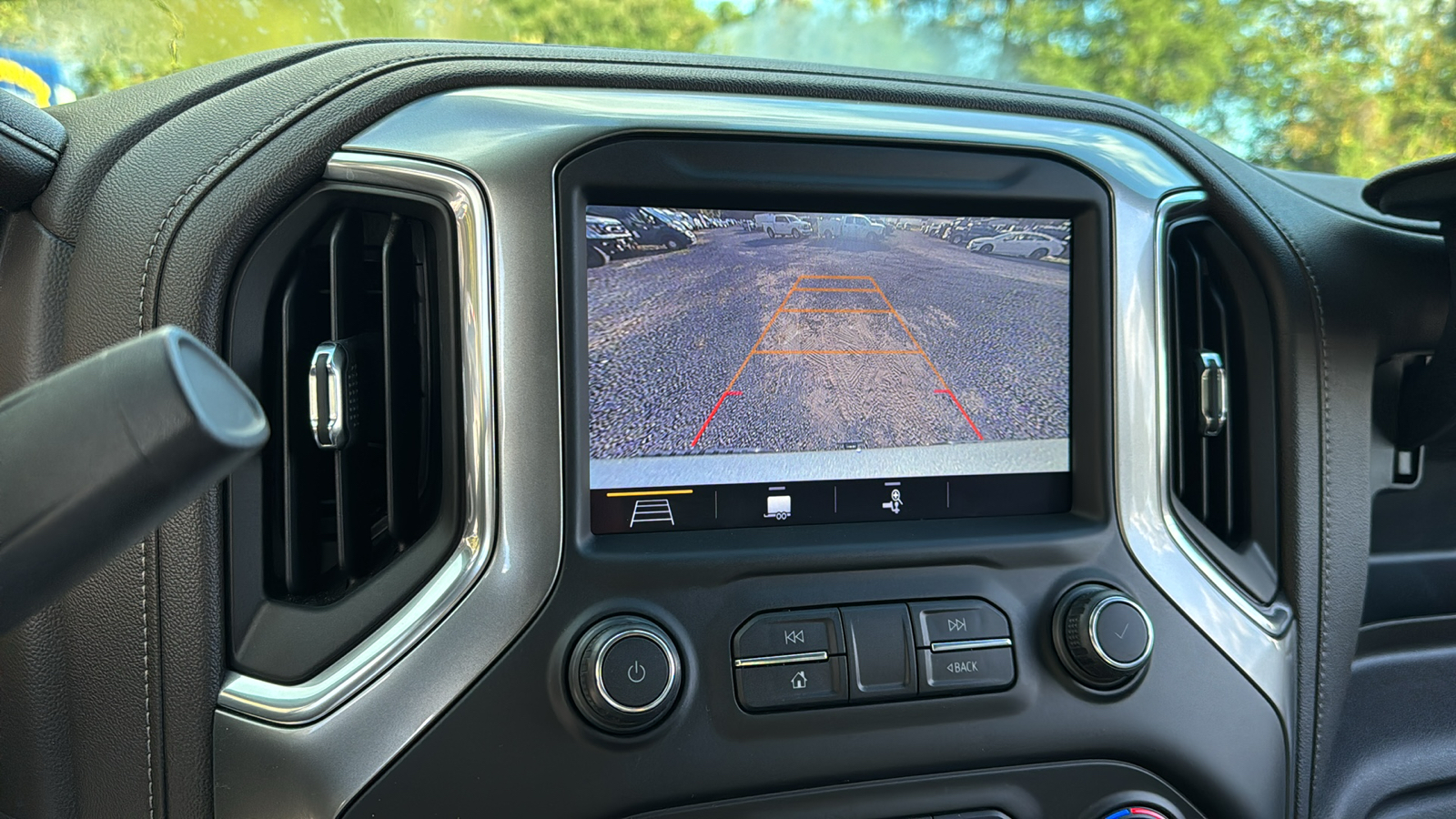 2019 Chevrolet Silverado 1500 LTZ 29