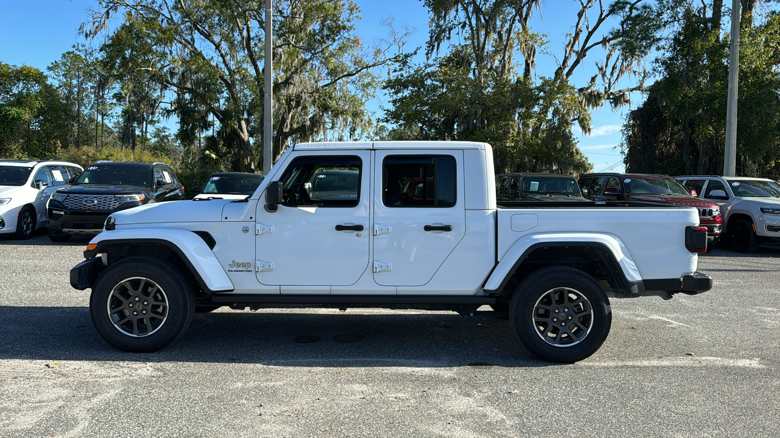 2022 Jeep Gladiator Overland 2