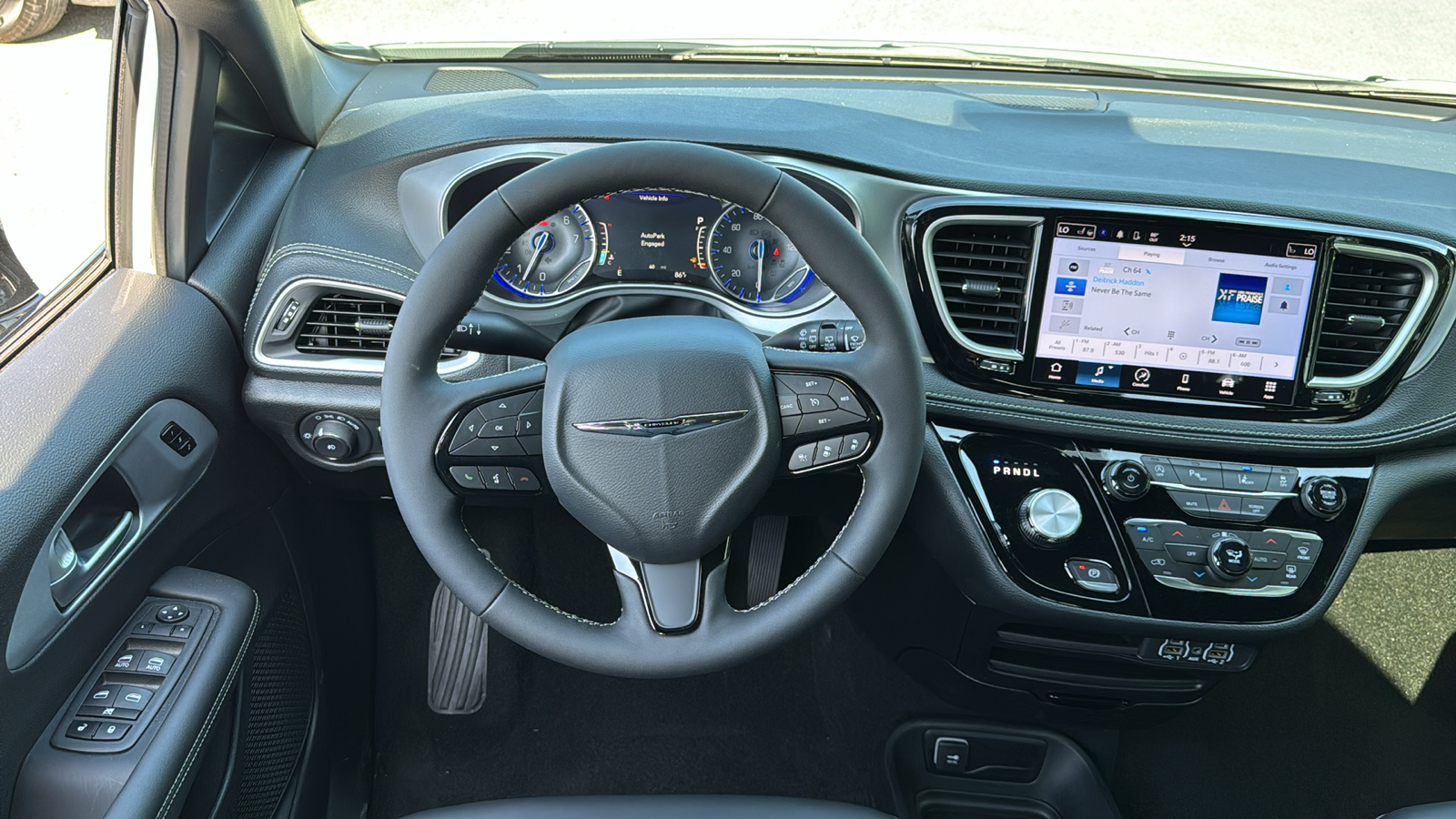 2024 Chrysler Pacifica Touring L 20