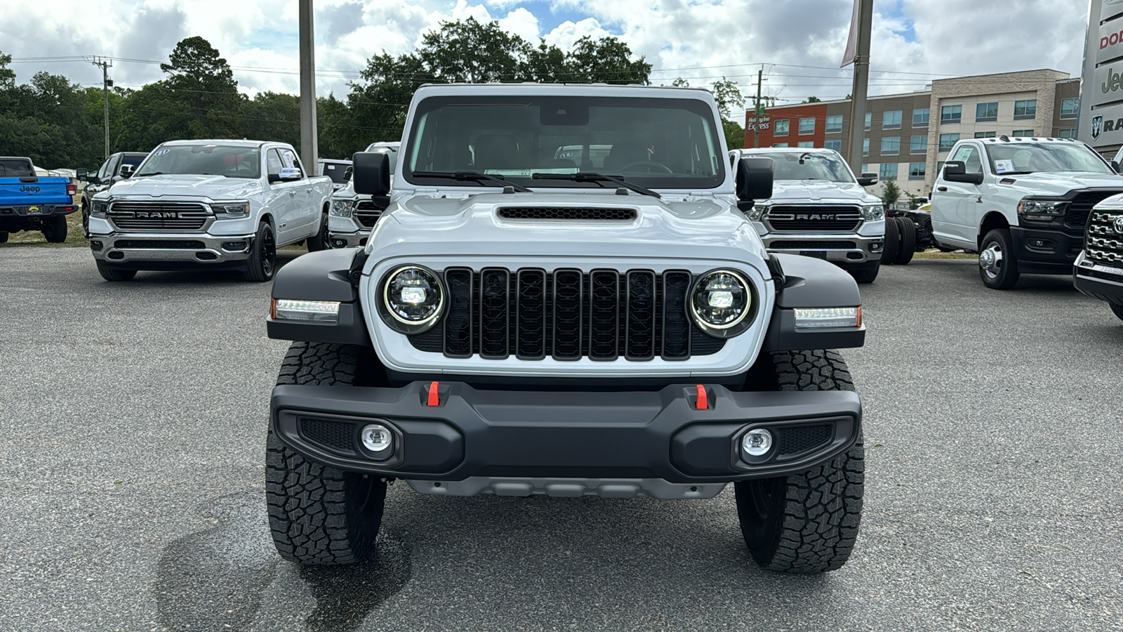 2024 Jeep Gladiator Mojave 12