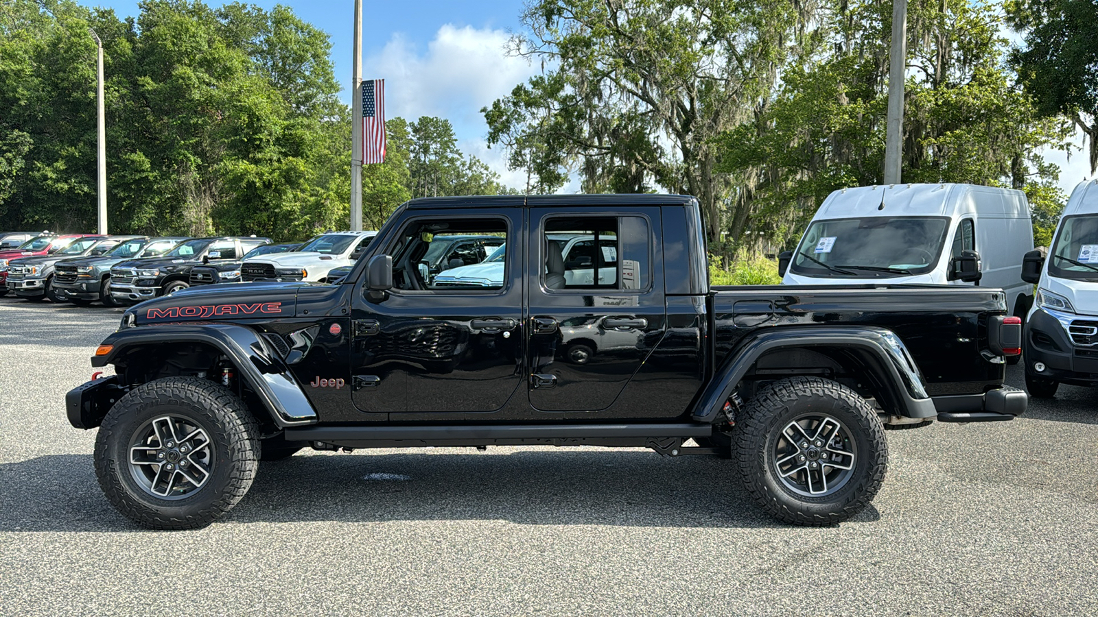 2024 Jeep Gladiator Mojave 2