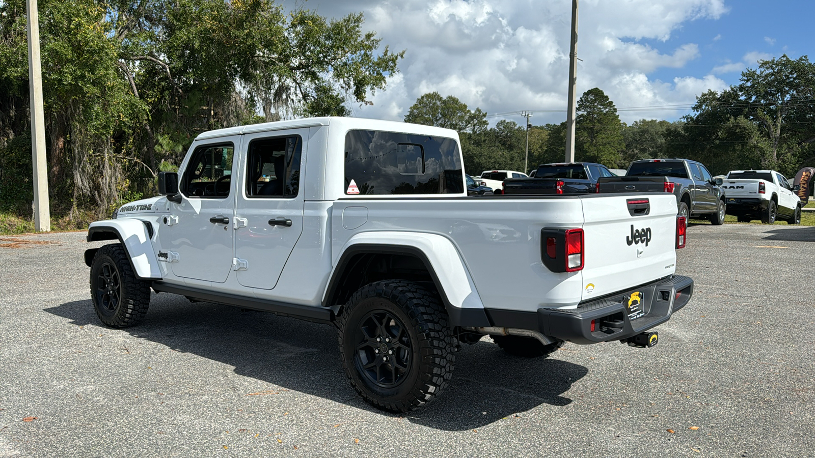 2024 Jeep Gladiator  3