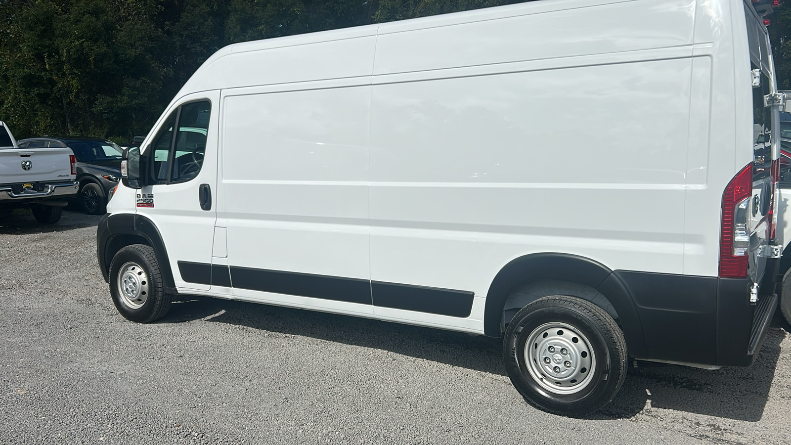 2022 Ram ProMaster 2500 High Roof 2