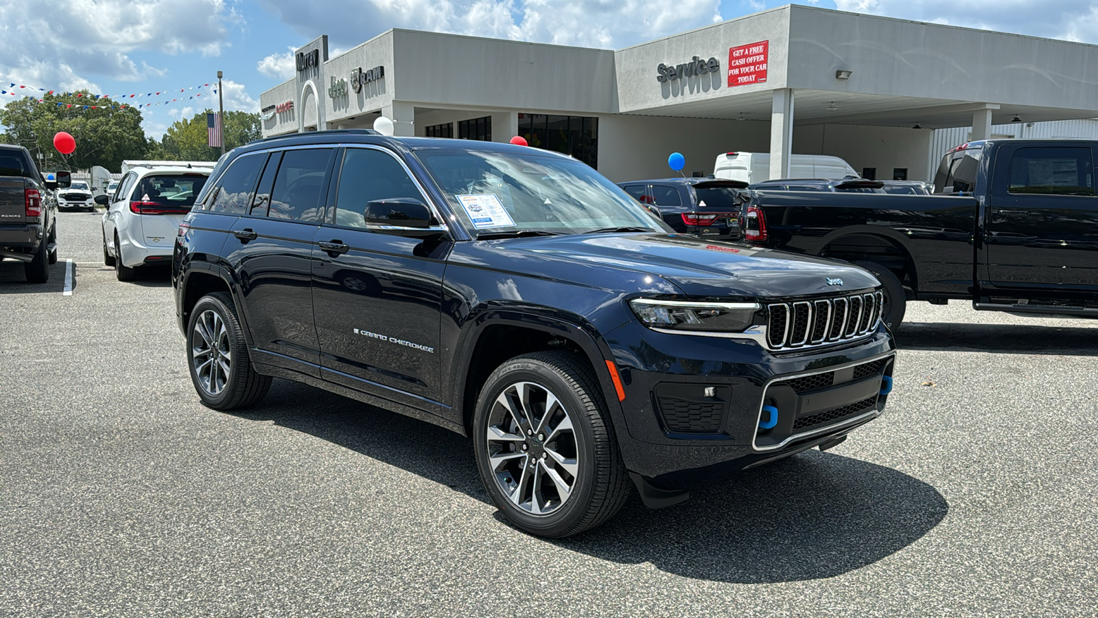 2024 Jeep Grand Cherokee Overland 4xe 14