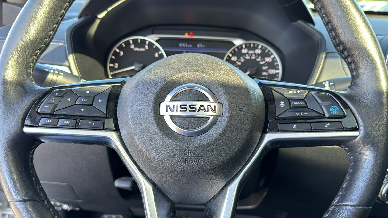 2019 Nissan Altima 2.5 SV 18