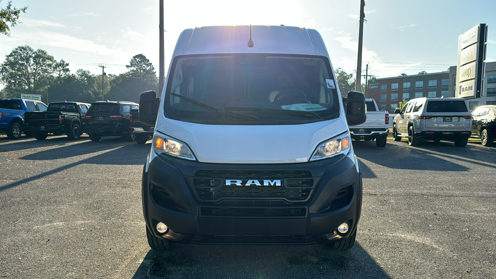 2024 Ram ProMaster 2500 High Roof 16