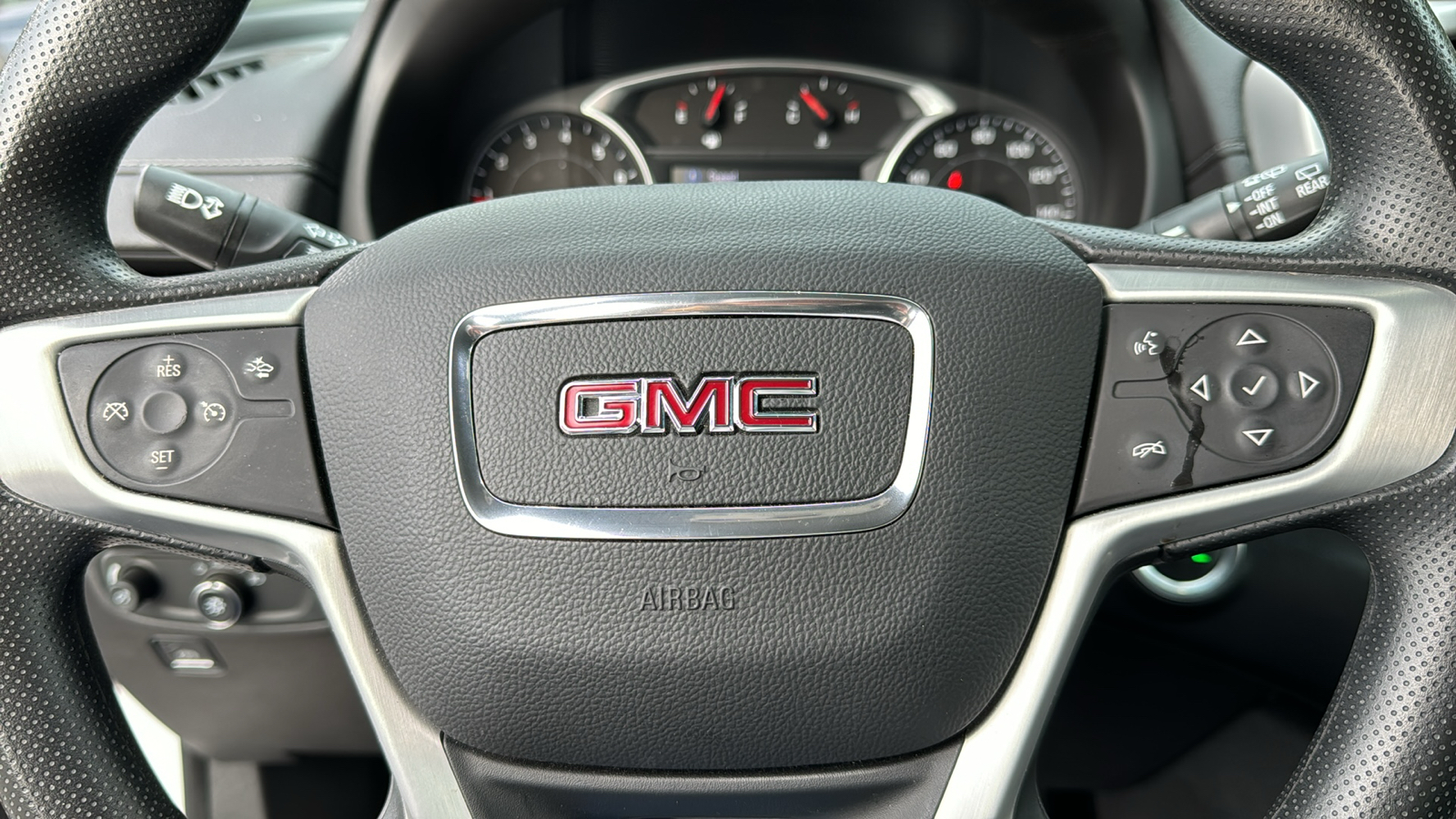 2022 GMC Terrain SLE 18