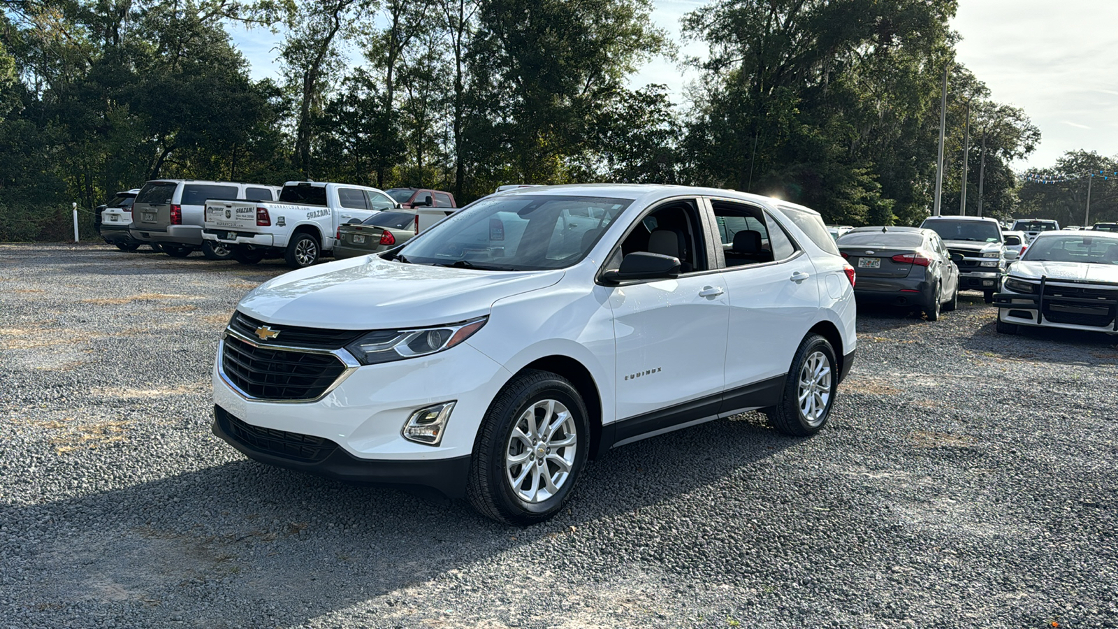 2020 Chevrolet Equinox LS 1