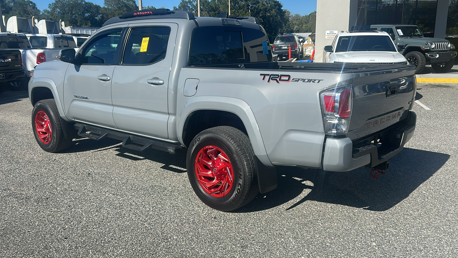 2021 Toyota Tacoma TRD Sport 3