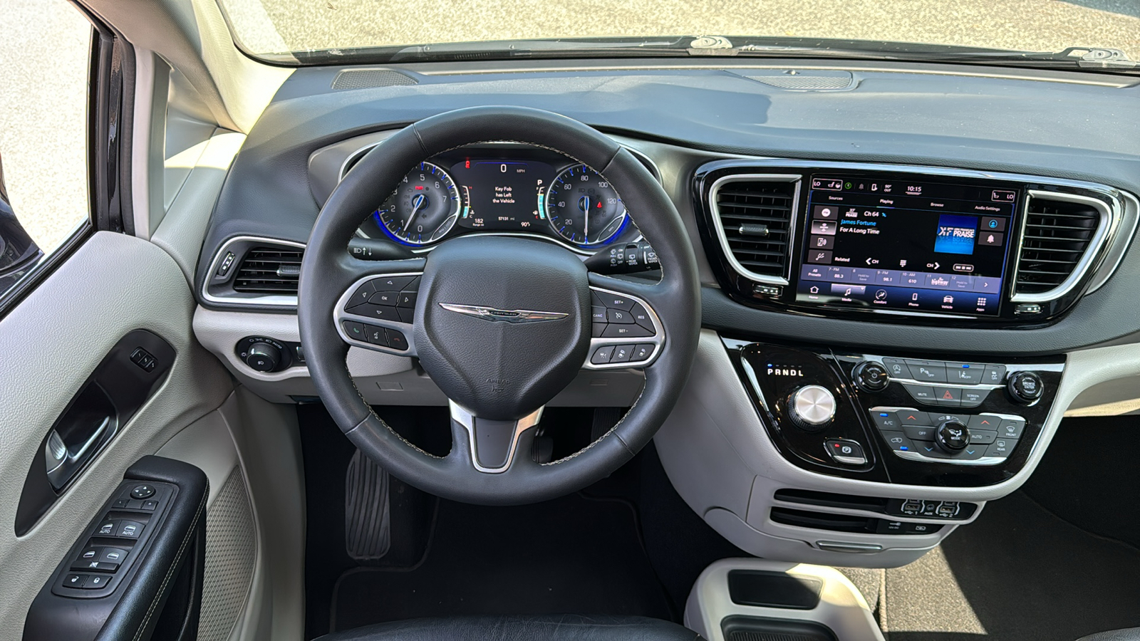 2022 Chrysler Pacifica Touring L 15