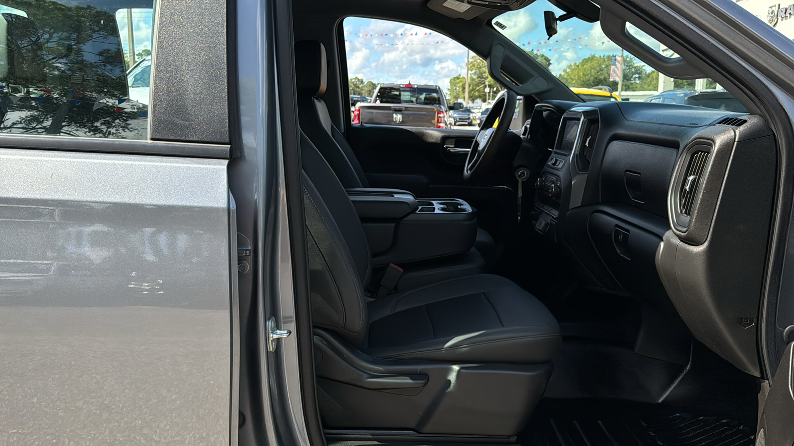 2021 Chevrolet Silverado 1500 WT 8