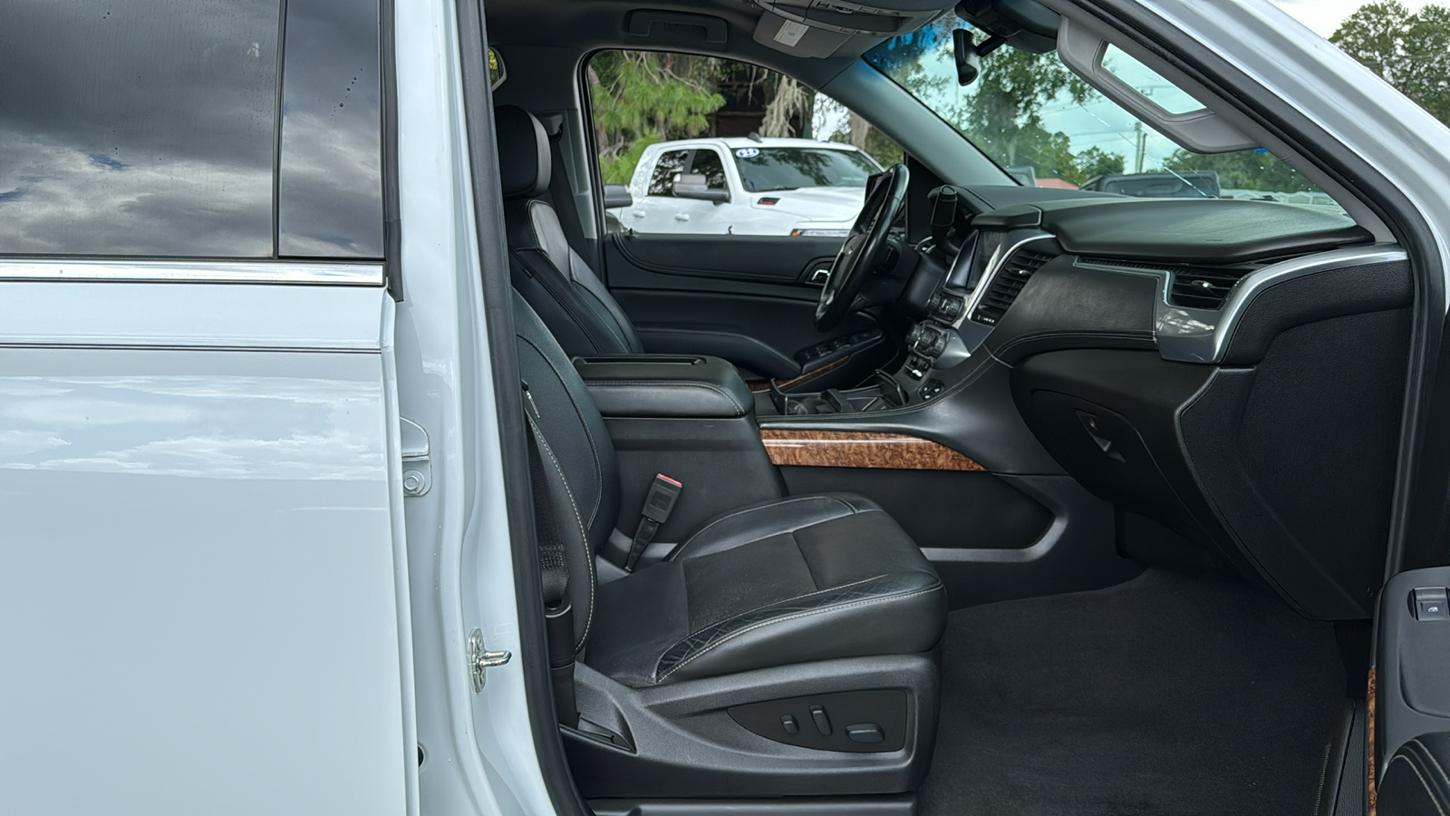 2019 Chevrolet Tahoe Premier 8