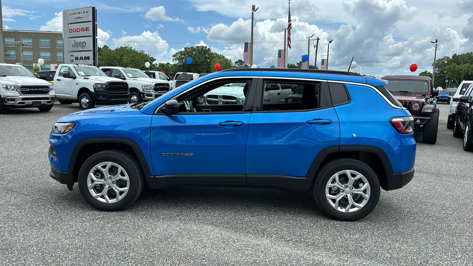 2024 Jeep Compass Latitude 2