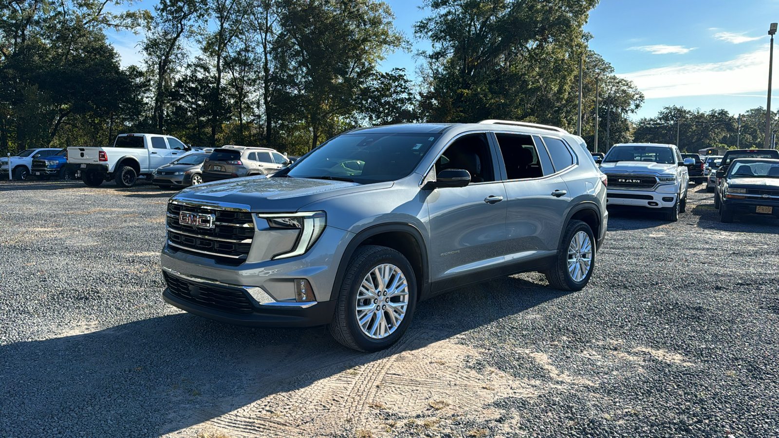 2024 GMC Acadia Elevation 1