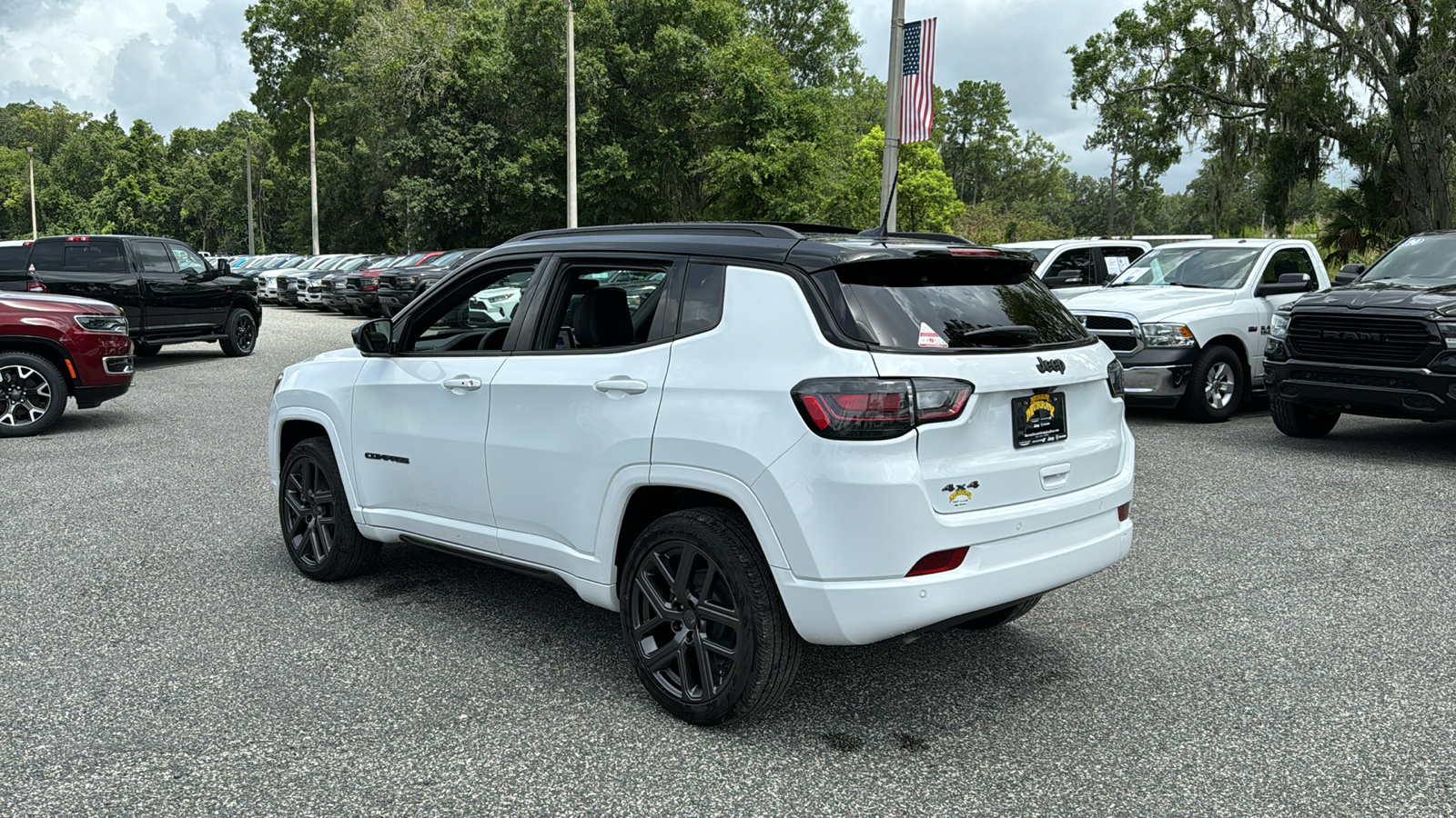 2024 Jeep Compass Limited 2