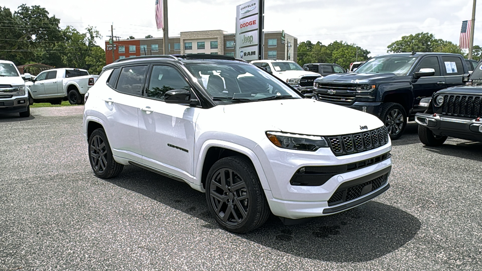 2024 Jeep Compass Limited 13