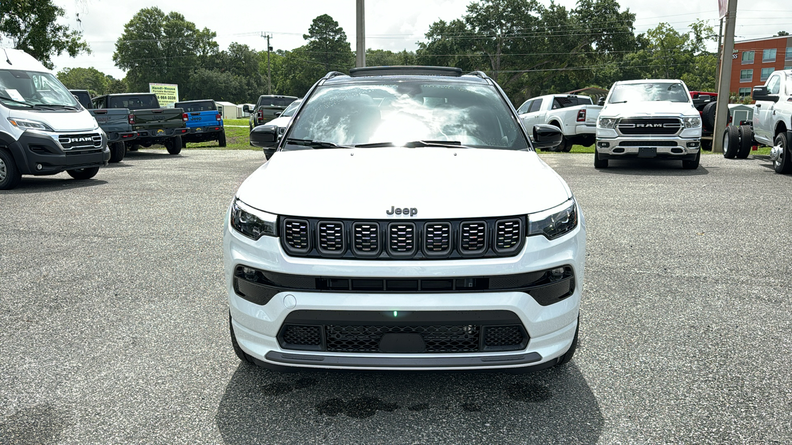 2024 Jeep Compass Limited 14