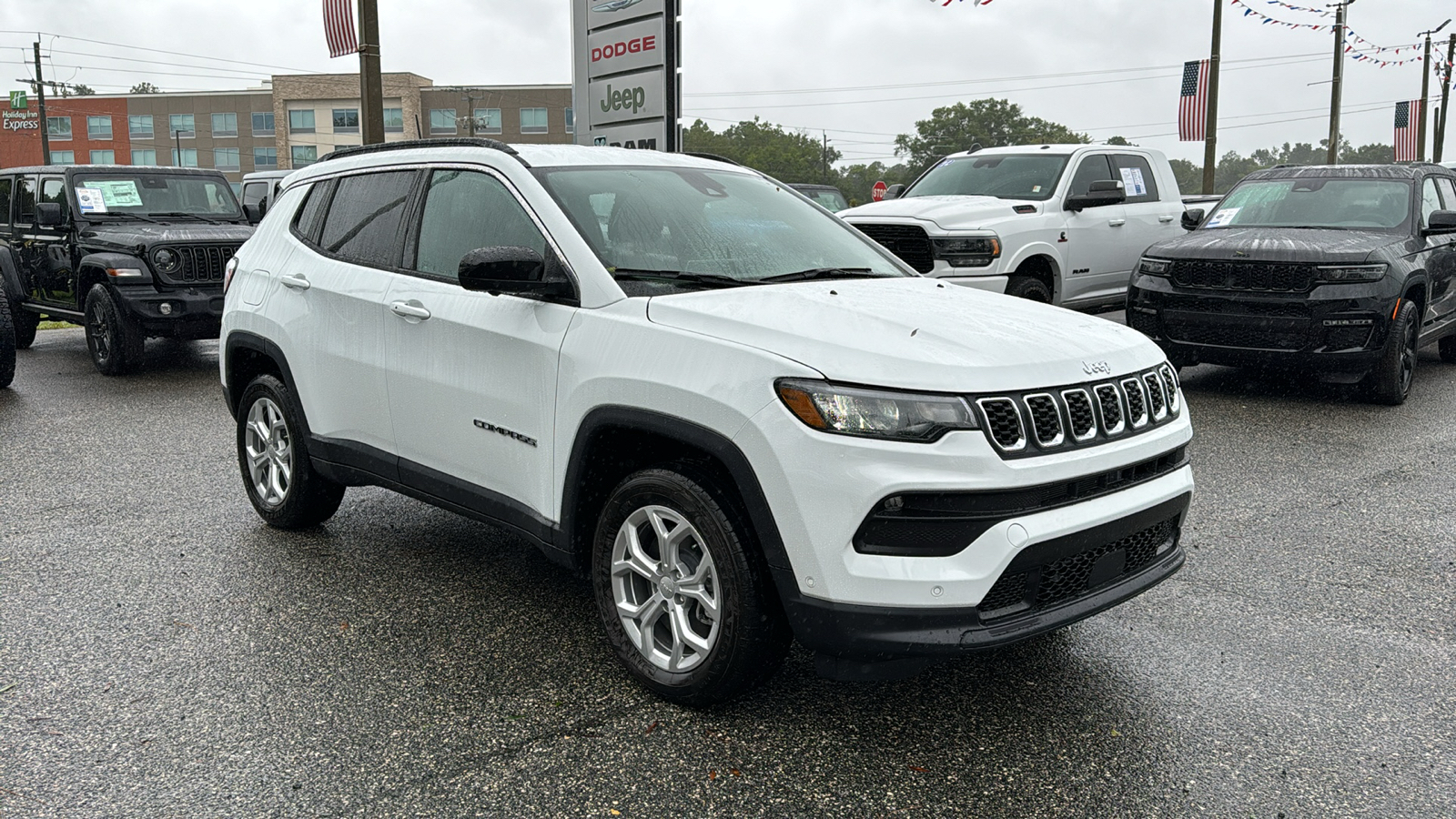 2024 Jeep Compass Latitude 13