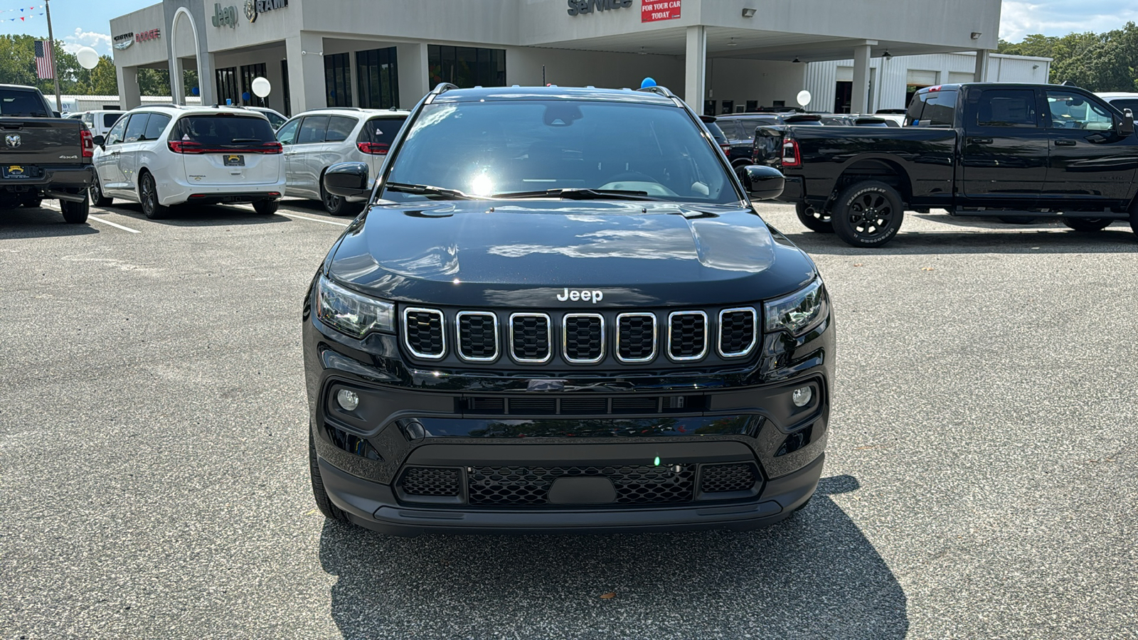 2024 Jeep Compass Latitude 13