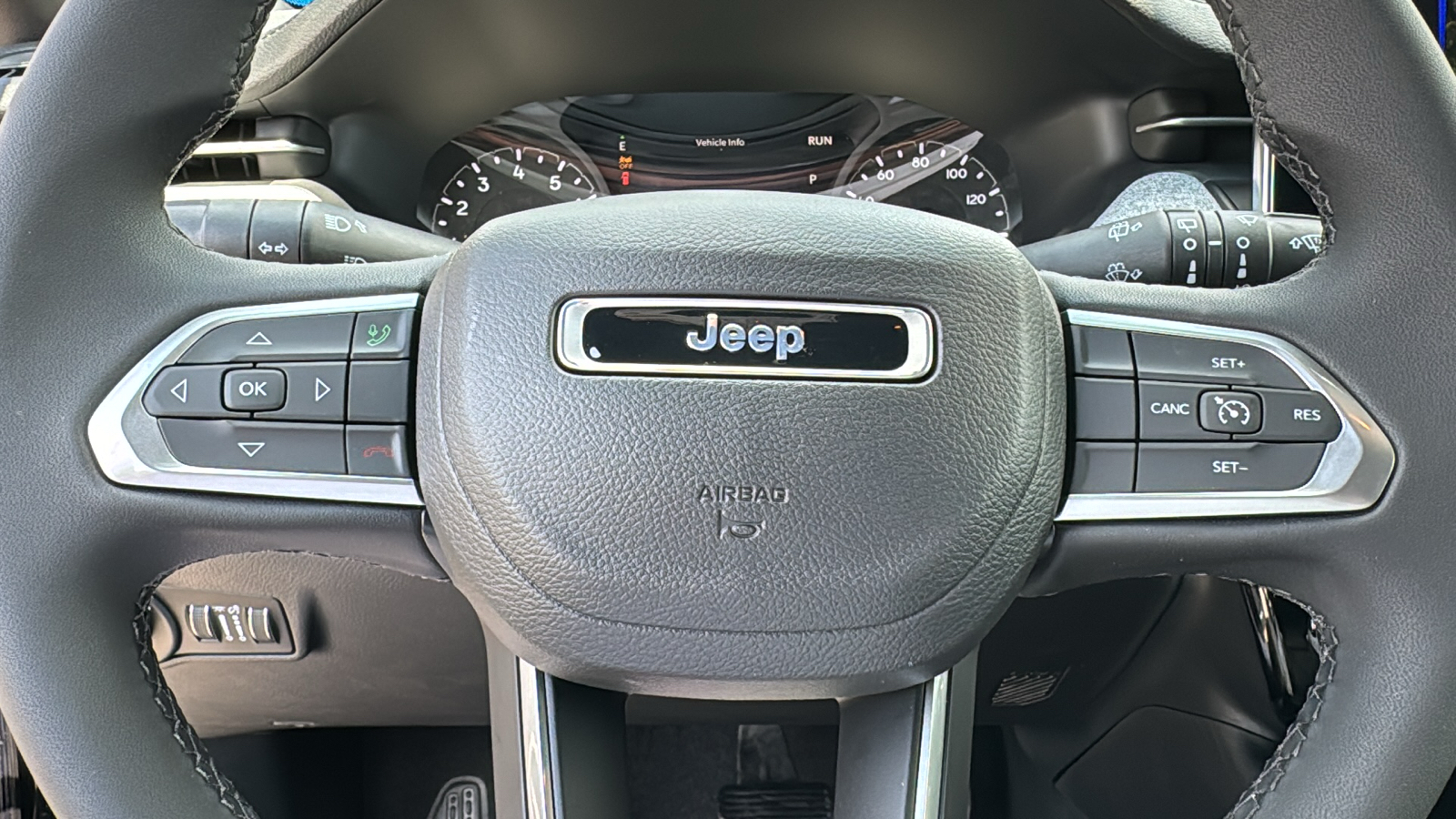 2024 Jeep Compass Latitude 21